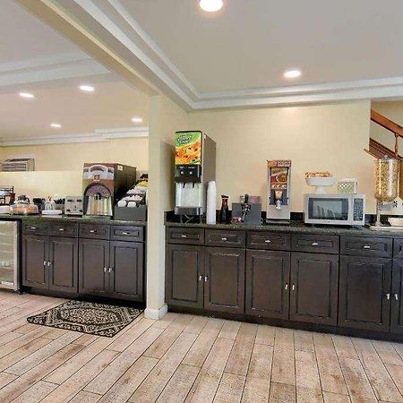 Knights Inn Danvers Bagian luar foto