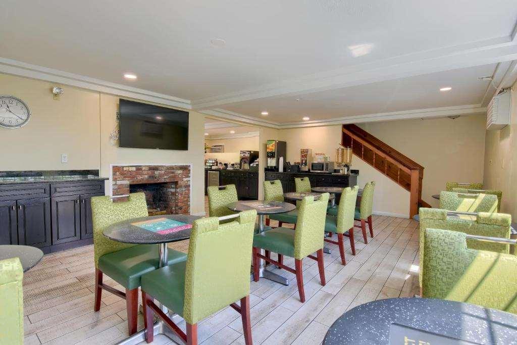 Knights Inn Danvers Bagian luar foto
